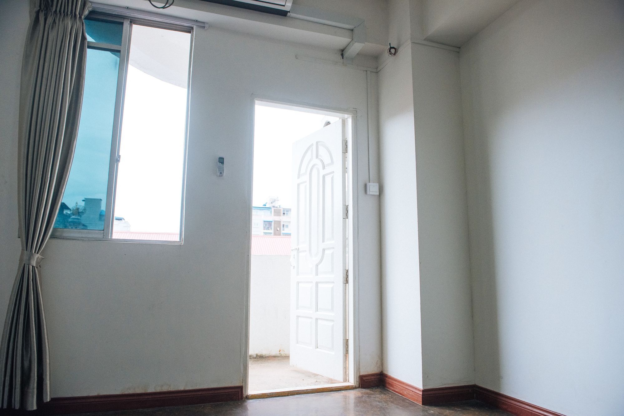 Dengba Hostel Янгон Екстериор снимка